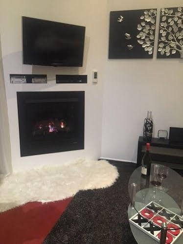 Chalet On Gallery Walk - King Bed, Spa, Fireplace, Wifi & Netflix, Linger A While Mount Tamborine Exterior foto